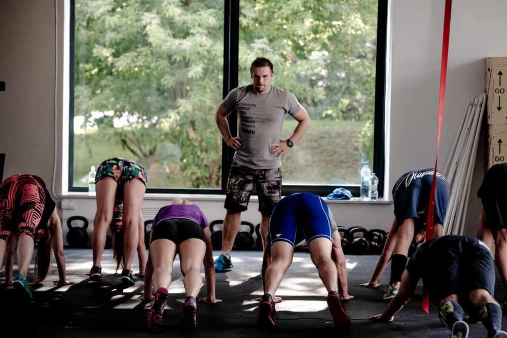 zajecia-beginners-class-crossfit-ursunow-1200x800px